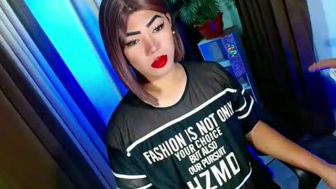 Miss OLIVIA online show from September 23, 2025, 10:18 am