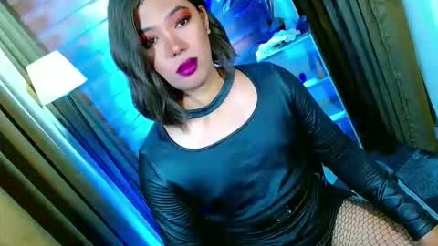 Miss OLIVIA online show from May 16, 2026, 7:05 am