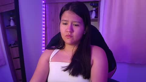 Olivia online show from April 18, 2026, 12:09 pm