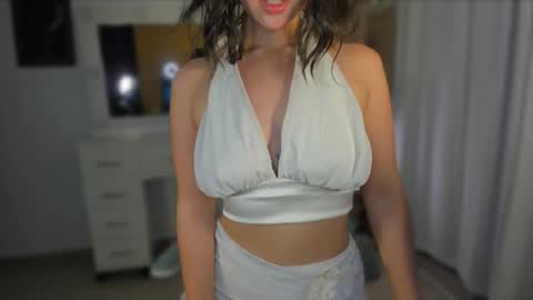 Olivia online show from January 10, 2026, 7:43 am