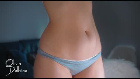 Olivia online show from November 18, 2025, 1:44 am