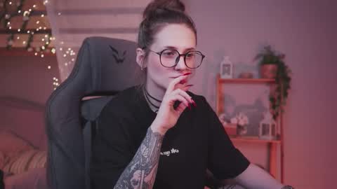 Liv online show from January 13, 2026, 8:03 pm