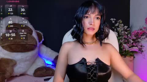 Snapshot of oliviamcneill chatting on January 31, 2025, 11:03 pm Olivia Mcneill online show from January 31, 2025, 11:03 pm