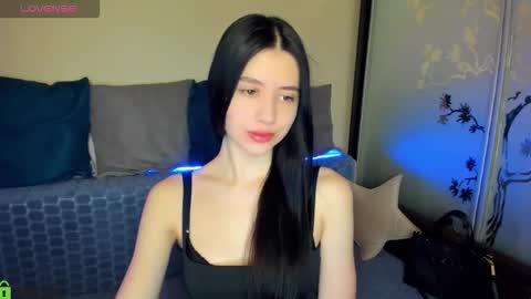 oliviarichi online show from March 1, 2026, 8:49 am