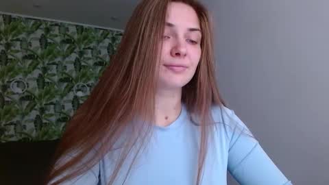 Olivia online show from October 31, 2025, 5:19 am