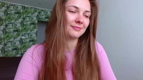 Olivia online show from May 14, 2026, 4:30 am