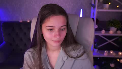 Olivia online show from December 20, 2024, 9:43 am