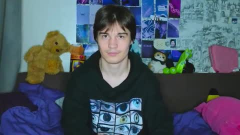 Snapshot of ololkd chatting on October 25, 2025, 9:09 pm Tony online show from October 25, 2025, 9:09 pm