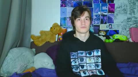 Snapshot of ololkd chatting on November 7, 2025, 8:09 pm Tony online show from November 7, 2025, 8:09 pm