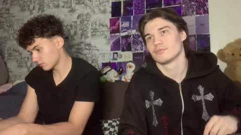 Snapshot of ololkd chatting on November 29, 2025, 11:57 am Tony online show from November 29, 2025, 11:57 am