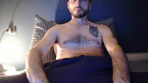 Snapshot of oloph89 chatting on April 1, 2026, 4:26 pm Jackowl online show from April 1, 2026, 4:26 pm