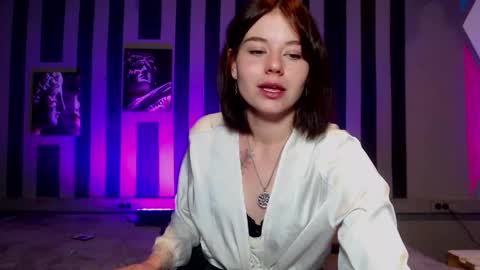 Snapshot of oltaroom chatting on October 16, 2025, 12:28 pm Olta online show from October 16, 2025, 12:28 pm