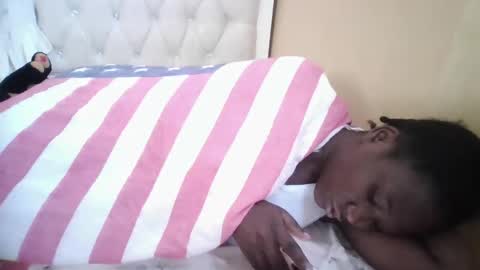 olwami4 online show from February 11, 2026, 4:50 am