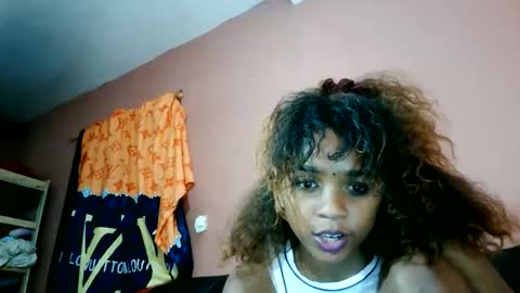 Snapshot of omegah05 chatting on May 23, 2026, 7:24 am omegah05 online show from May 23, 2026, 7:24 am
