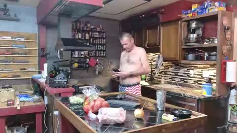 Snapshot of omfgy chatting on February 19, 2026, 10:17 pm Norm online show from February 19, 2026, 10:17 pm