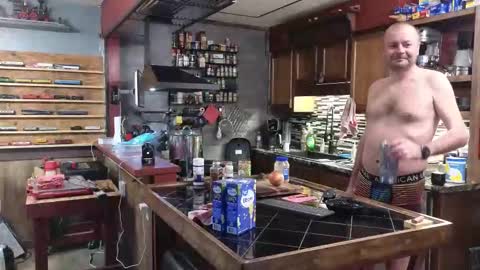 Snapshot of omfgy chatting on March 4, 2026, 9:43 pm Norm online show from March 4, 2026, 9:43 pm