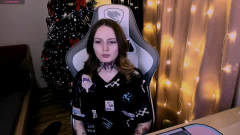 on_yxxx online show from January 11, 2025, 9:04 pm