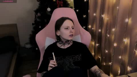 on_yxxx online show from February 19, 2026, 7:10 pm