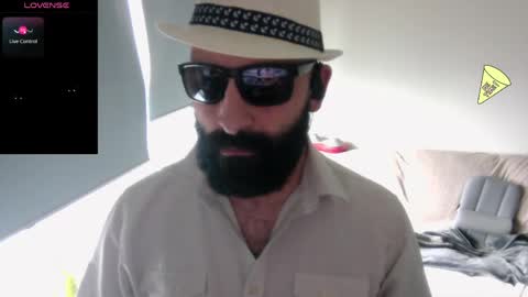 ona nisme online show from June 8, 2026, 3:12 pm
