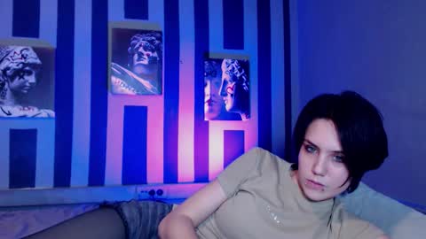 onaloon online show from March 12, 2026, 4:18 am