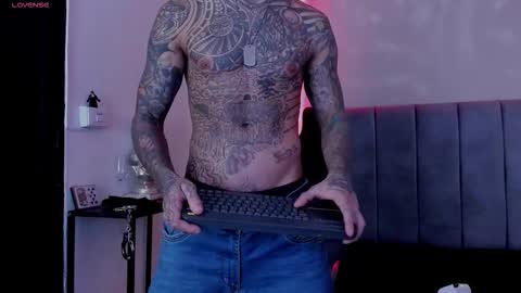     ... online show from September 21, 2025, 7:48 pm