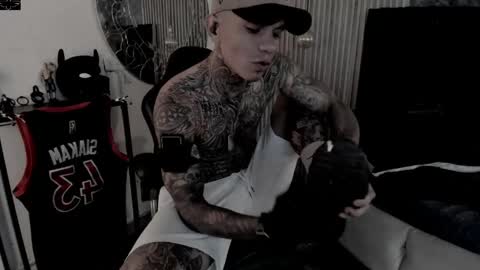     ... online show from April 22, 2026, 7:04 pm