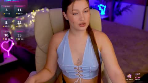 L A Y A online show from October 25, 2025, 7:19 pm