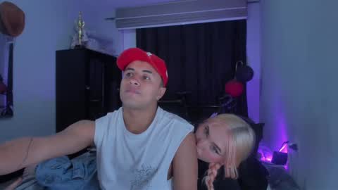 YIN MIGUEL online show from February 28, 2025, 3:48 am