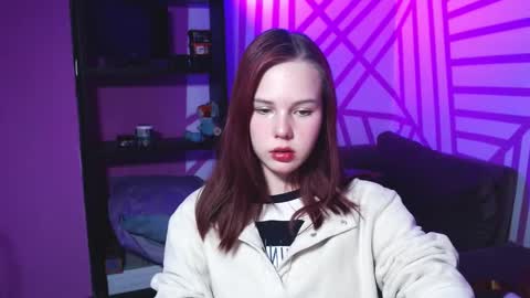 onessandra online show from September 29, 2025, 1:33 am