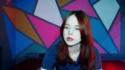 onessandra online show from November 24, 2025, 6:02 am