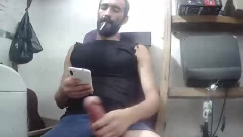 Giorgeo  Armani online show from January 22, 2025, 2:48 am