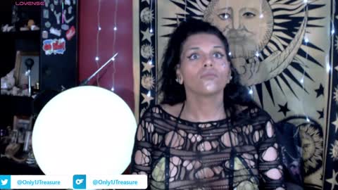 Snapshot of only1jtreasure chatting on January 27, 2025, 9:22 pm Only1JTreasure online show from January 27, 2025, 9:22 pm