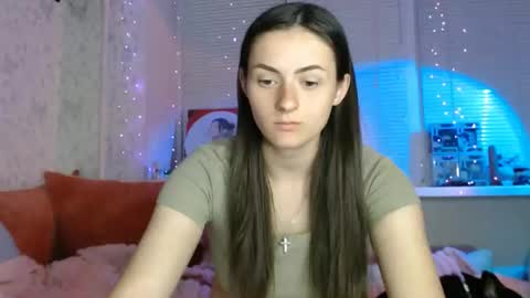 Amalia online show from May 15, 2026, 6:15 pm