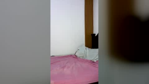 Snapshot of onlyfree_sexx chatting on May 26, 2026, 3:46 am Sebastian online show from May 26, 2026, 3:46 am