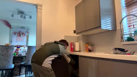 onlyloveyoutwice2016 online show from April 6, 2026, 7:09 am