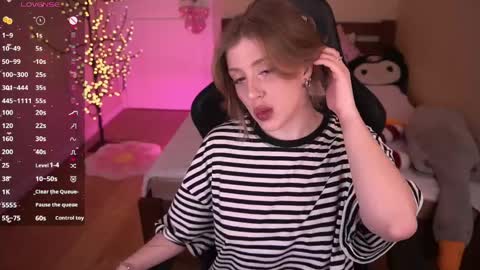 Peny online show from April 1, 2026, 4:04 pm