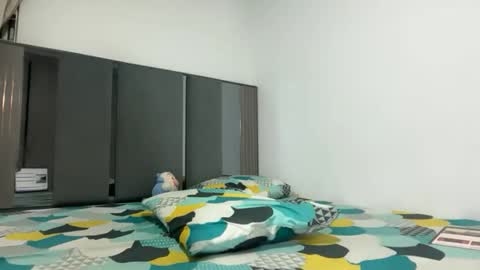 PAREJA LATINA JOVEN MUY CACHONDOS online show from March 22, 2026, 11:41 pm