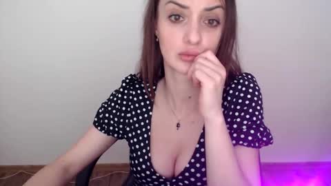 onlyvika online show from May 15, 2026, 9:33 pm