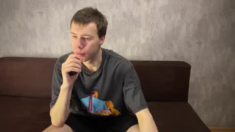 Snapshot of oofcblesssexx chatting on December 17, 2024, 11:17 am bless god online show from December 17, 2024, 11:17 am