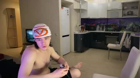 Snapshot of oofcblesssexx chatting on December 22, 2024, 5:42 pm bless god online show from December 22, 2024, 5:42 pm