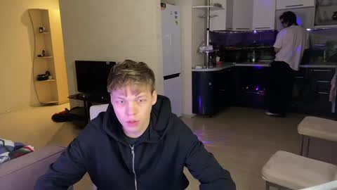 Snapshot of oofcblesssexx chatting on December 29, 2024, 3:33 am bless god online show from December 29, 2024, 3:33 am