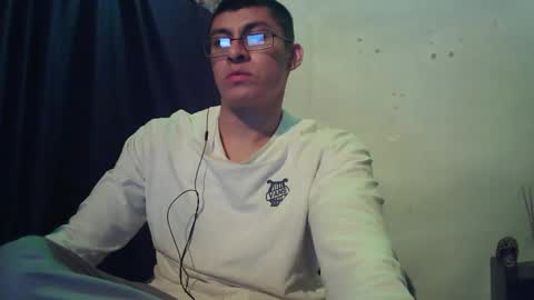 oomaurooo online show from February 27, 2026, 7:08 am