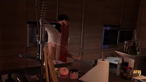 Eva online show from February 28, 2025, 7:14 pm