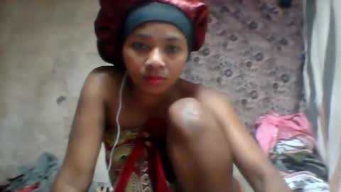 Snapshot of oooozafiette chatting on July 1, 2026, 6:59 am oooozafiette online show from July 1, 2026, 6:59 am