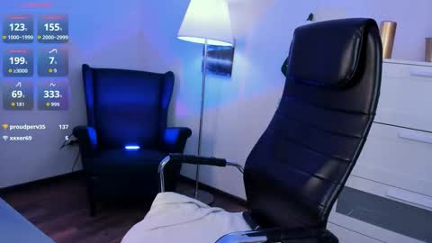 Snapshot of ooops_boobs chatting on January 9, 2026, 3:26 pm Chloe follow me online show from January 9, 2026, 3:26 pm