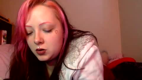 Opal online show from March 11, 2025, 6:41 pm