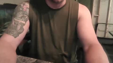 Snapshot of open_torequest chatting on November 4, 2025, 5:23 pm open_torequest online show from November 4, 2025, 5:23 pm