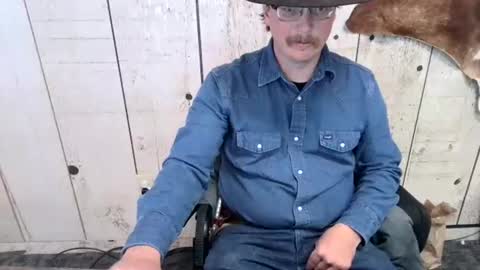 kinkynerd online show from December 24, 2024, 7:00 pm