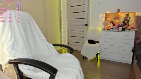 Ophelia online show from April 9, 2026, 9:36 am