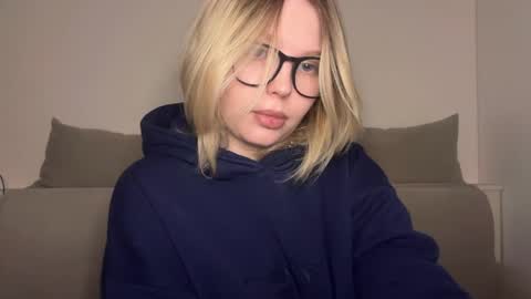 Ophelia online show from March 23, 2026, 10:47 pm